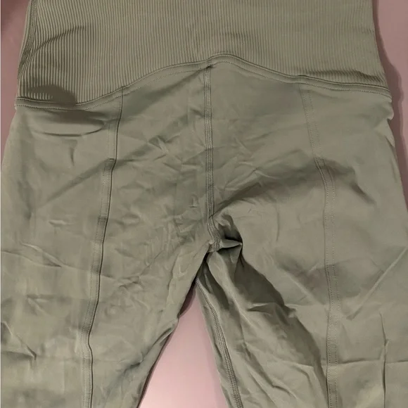 Lululemon Train Free High-Rise Crop 23"
Algae Green - Picture 9 of 9